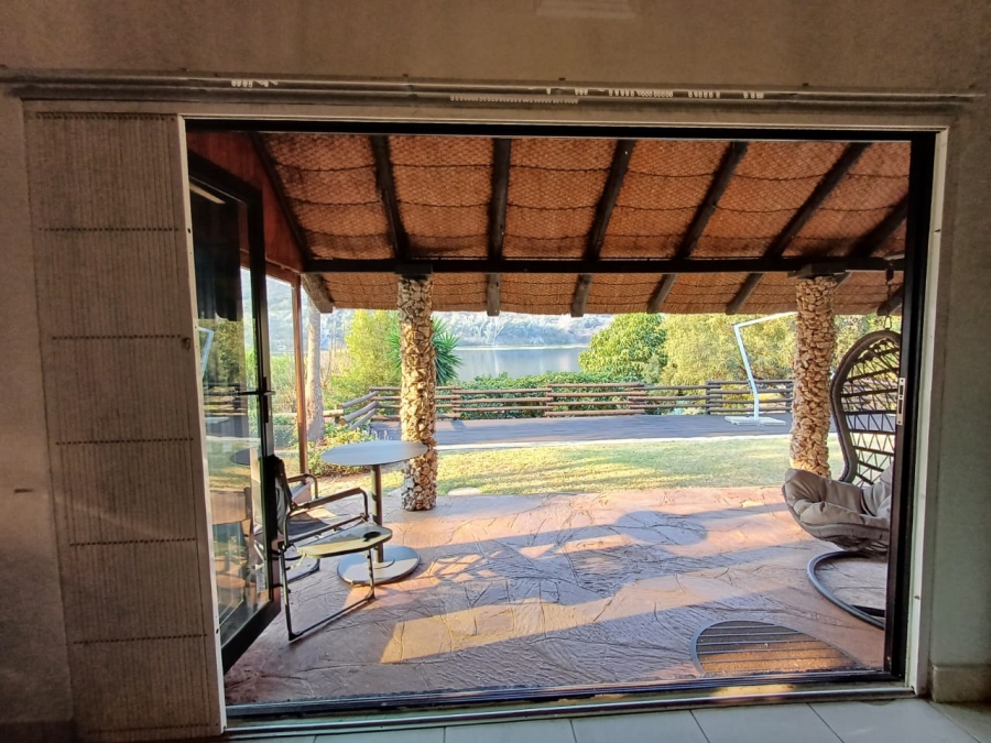 3 Bedroom Property for Sale in Kosmos North West